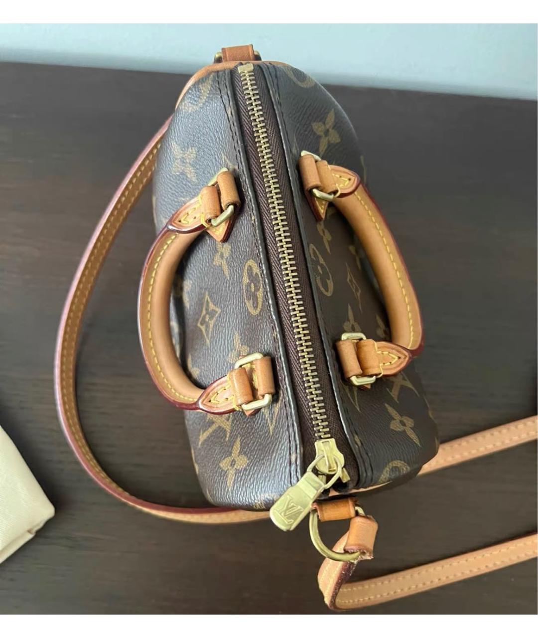 LOUIS VUITTON Коричневая кожаная сумка через плечо, фото 6