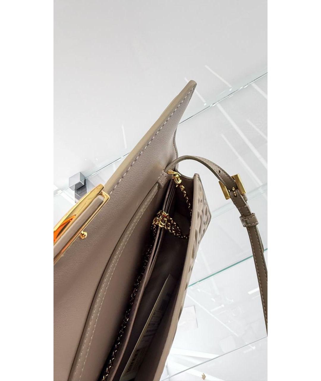 FENDI Бежевая кожаная сумка тоут, фото 4