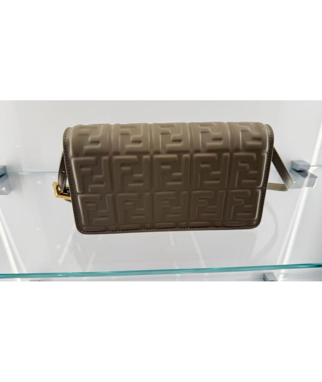FENDI Бежевая кожаная сумка тоут, фото 3