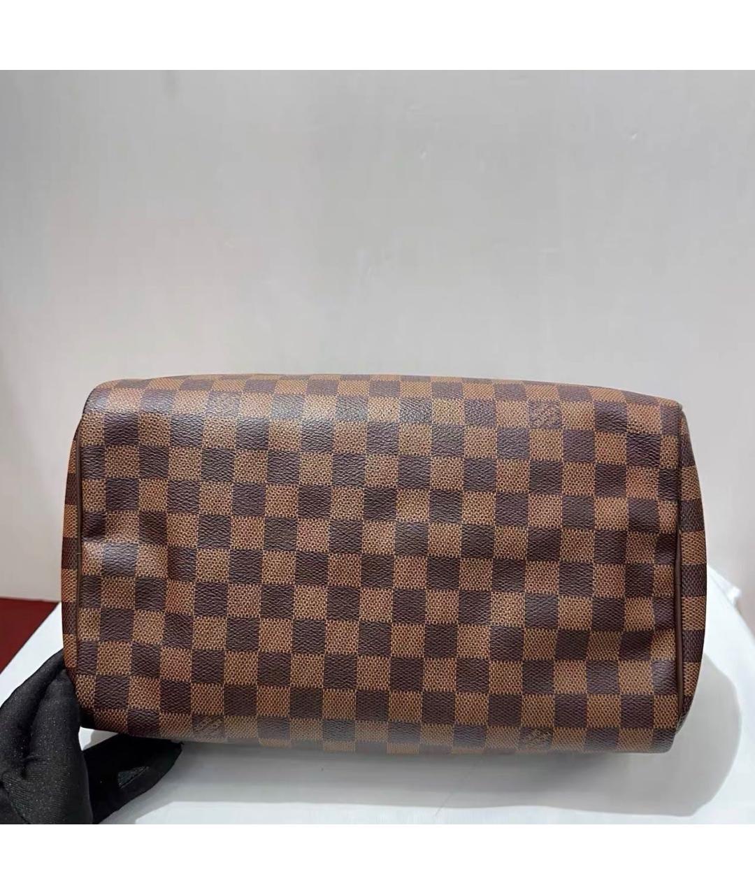LOUIS VUITTON Коричневая кожаная сумка с короткими ручками, фото 5