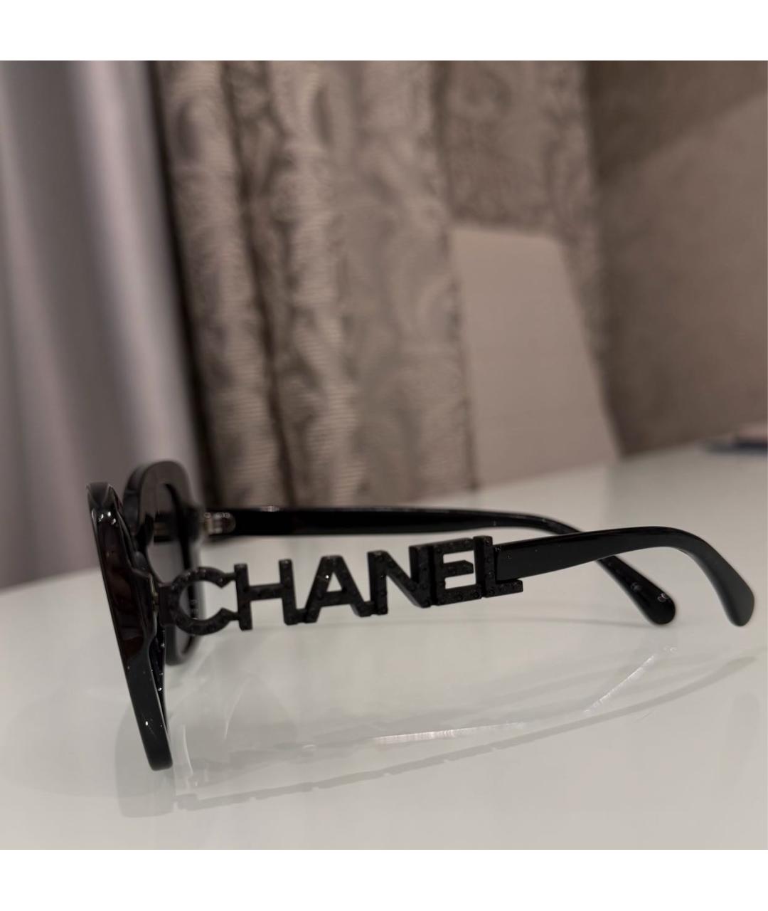 CHANEL Черные пластиковые солнцезащитные очки, фото 3