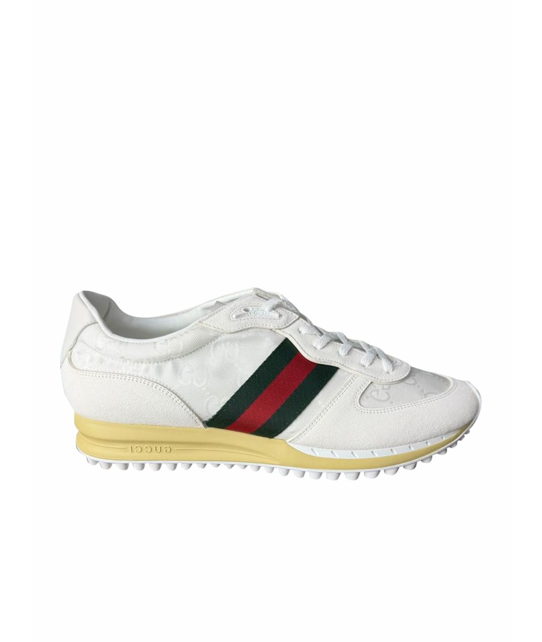 GUCCI Белые замшевые низкие кроссовки / кеды, фото 1
