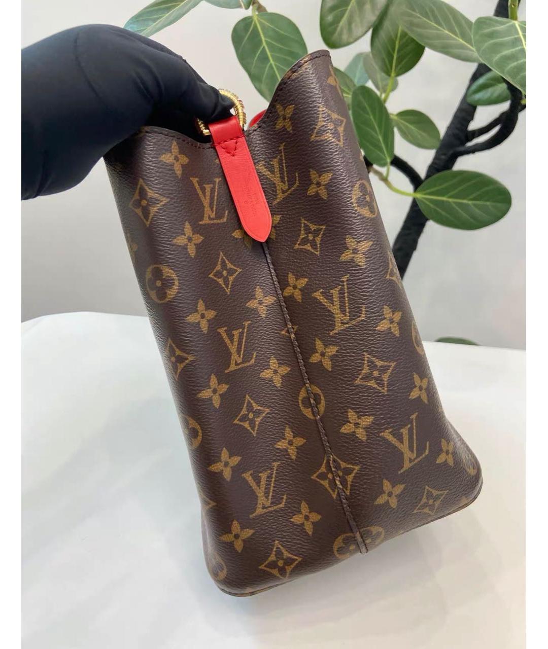 LOUIS VUITTON Красная кожаная сумка тоут, фото 3