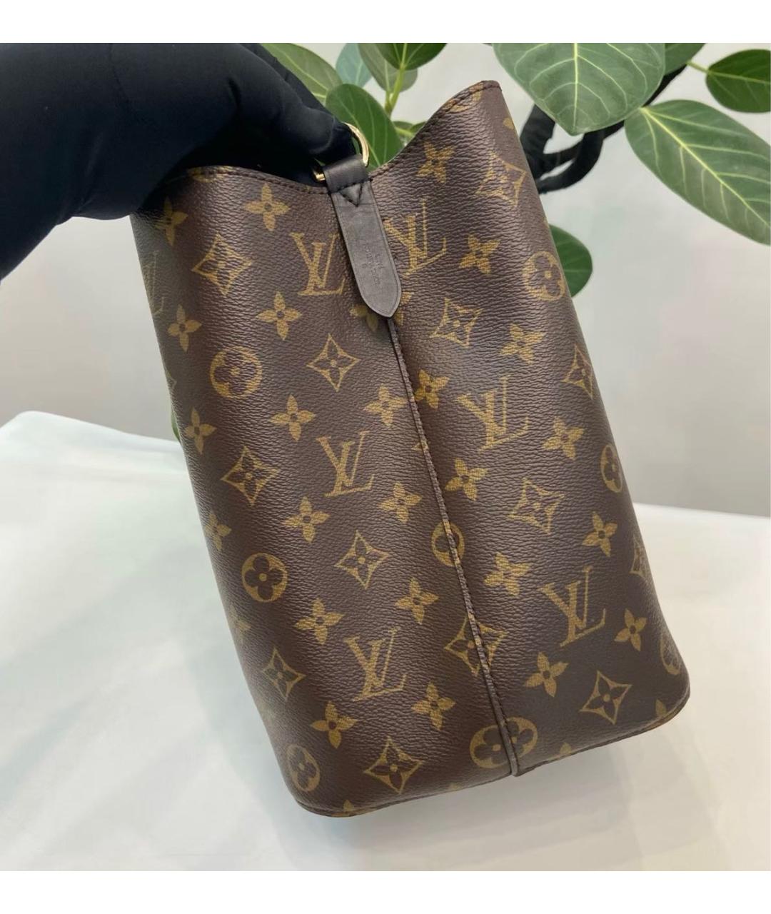 LOUIS VUITTON Черная кожаная сумка тоут, фото 3
