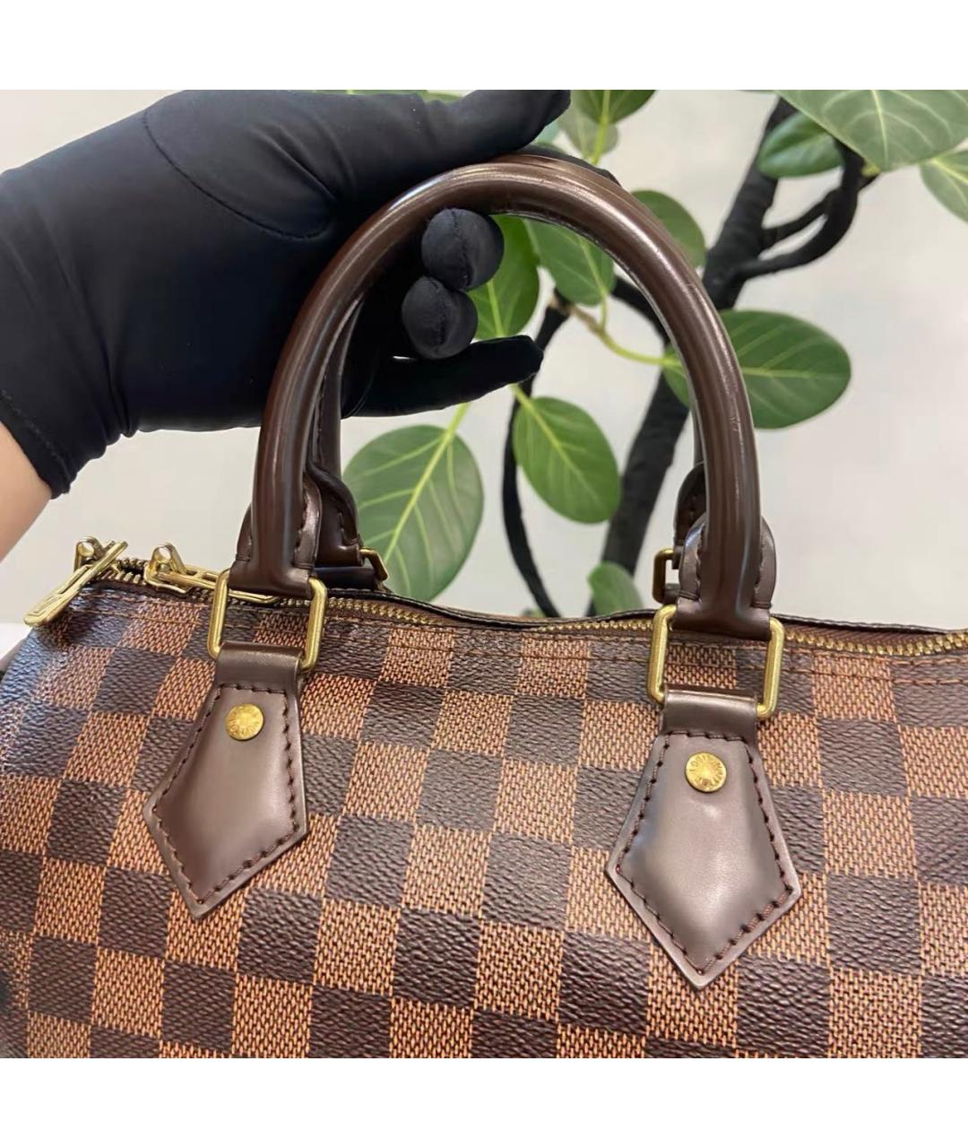 LOUIS VUITTON Коричневая кожаная сумка через плечо, фото 7
