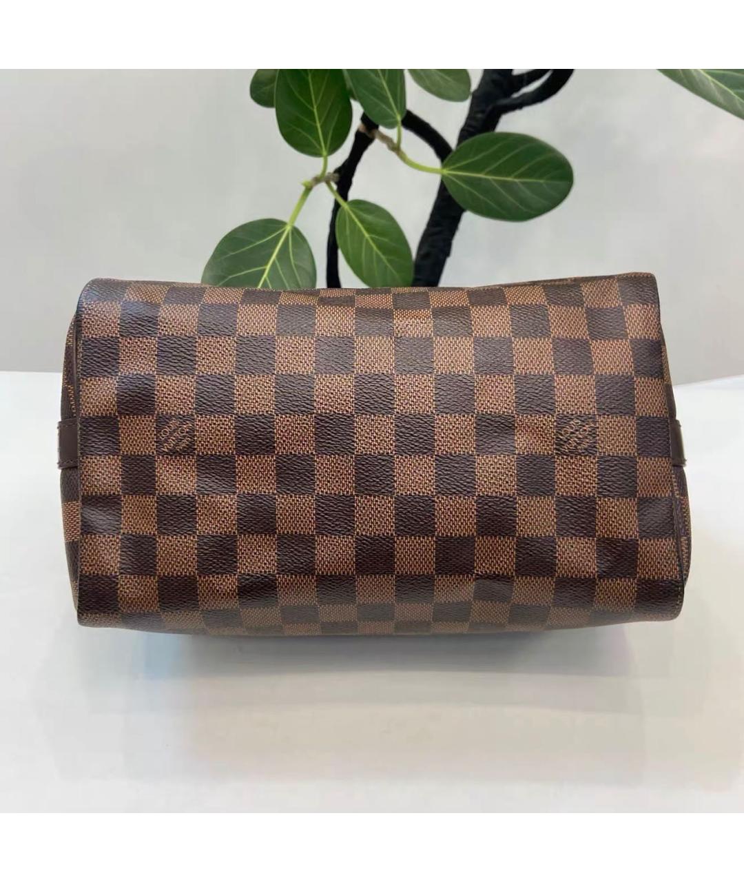 LOUIS VUITTON Коричневая кожаная сумка через плечо, фото 6