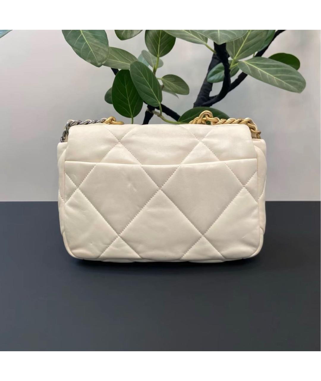 CHANEL Бежевая кожаная сумка через плечо, фото 2