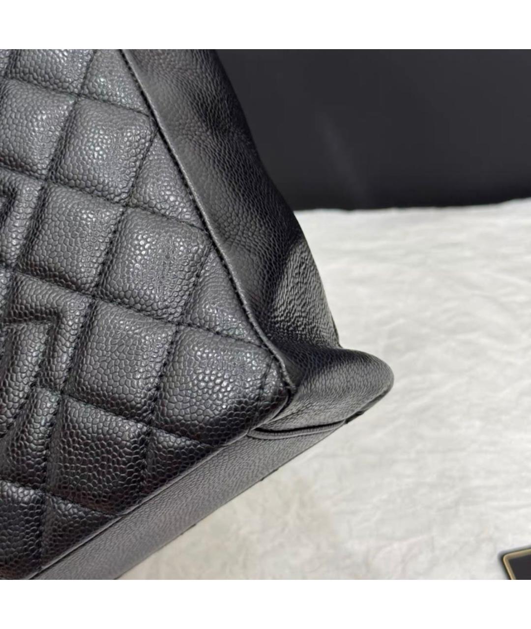CHANEL Черная кожаная сумка тоут, фото 7