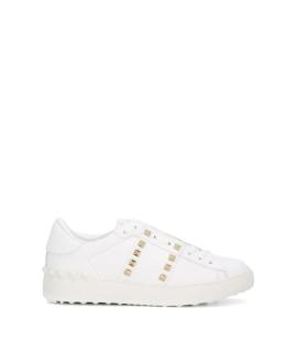 VALENTINO Низкие кроссовки / кеды