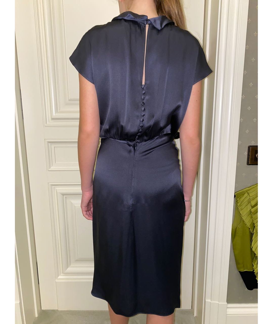 MALO Темно-синее шелковое коктейльное платье, фото 6