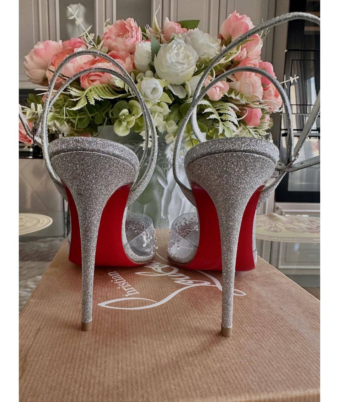CHRISTIAN LOUBOUTIN Серебряные туфли, фото 4