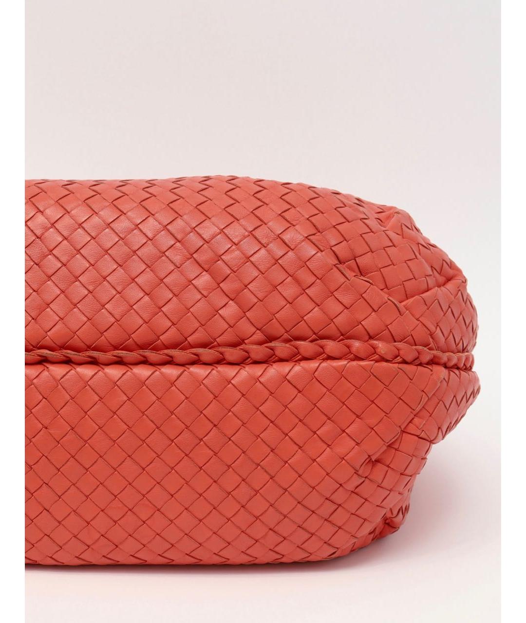 BOTTEGA VENETA Коралловая кожаная сумка тоут, фото 5