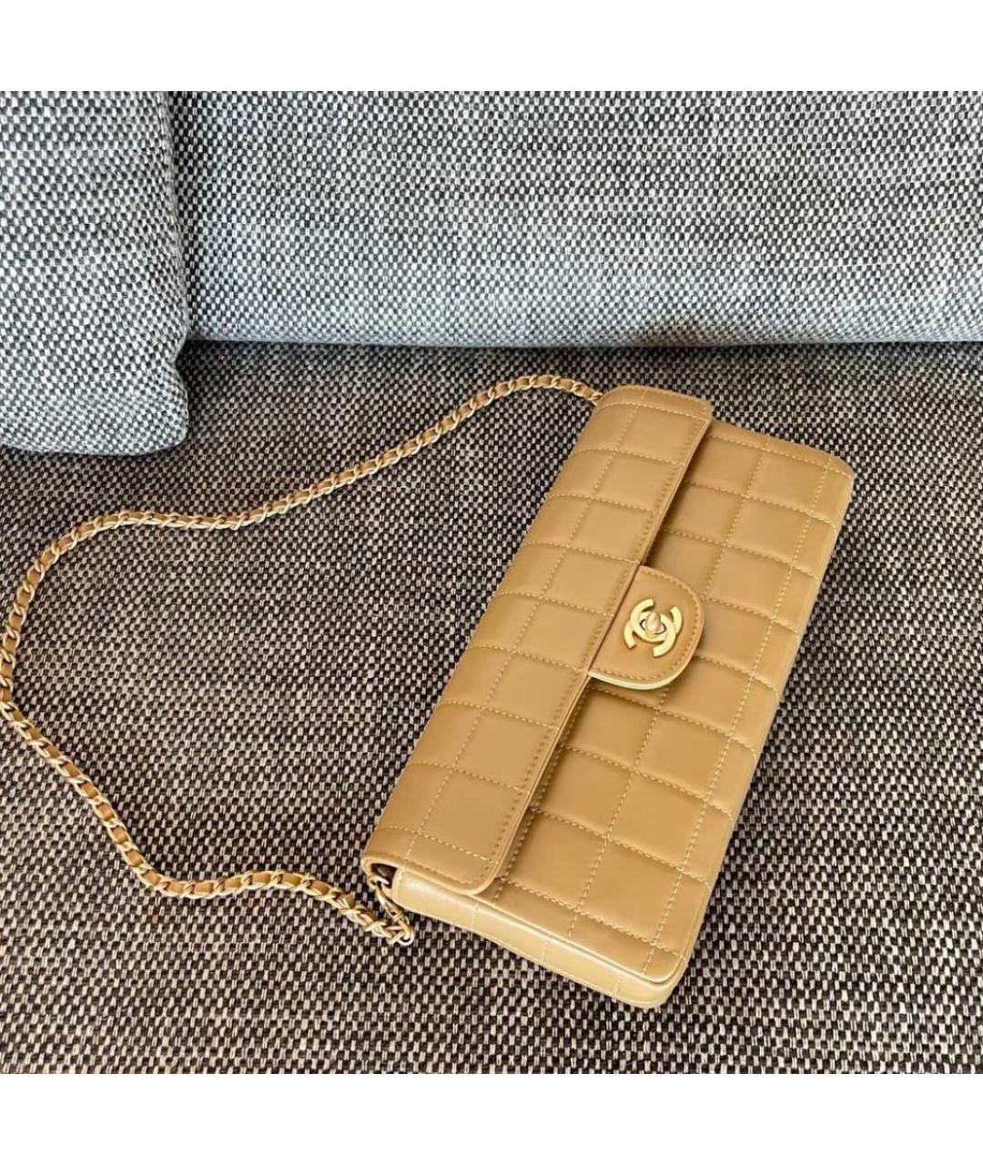 CHANEL Бежевая сумка через плечо, фото 2