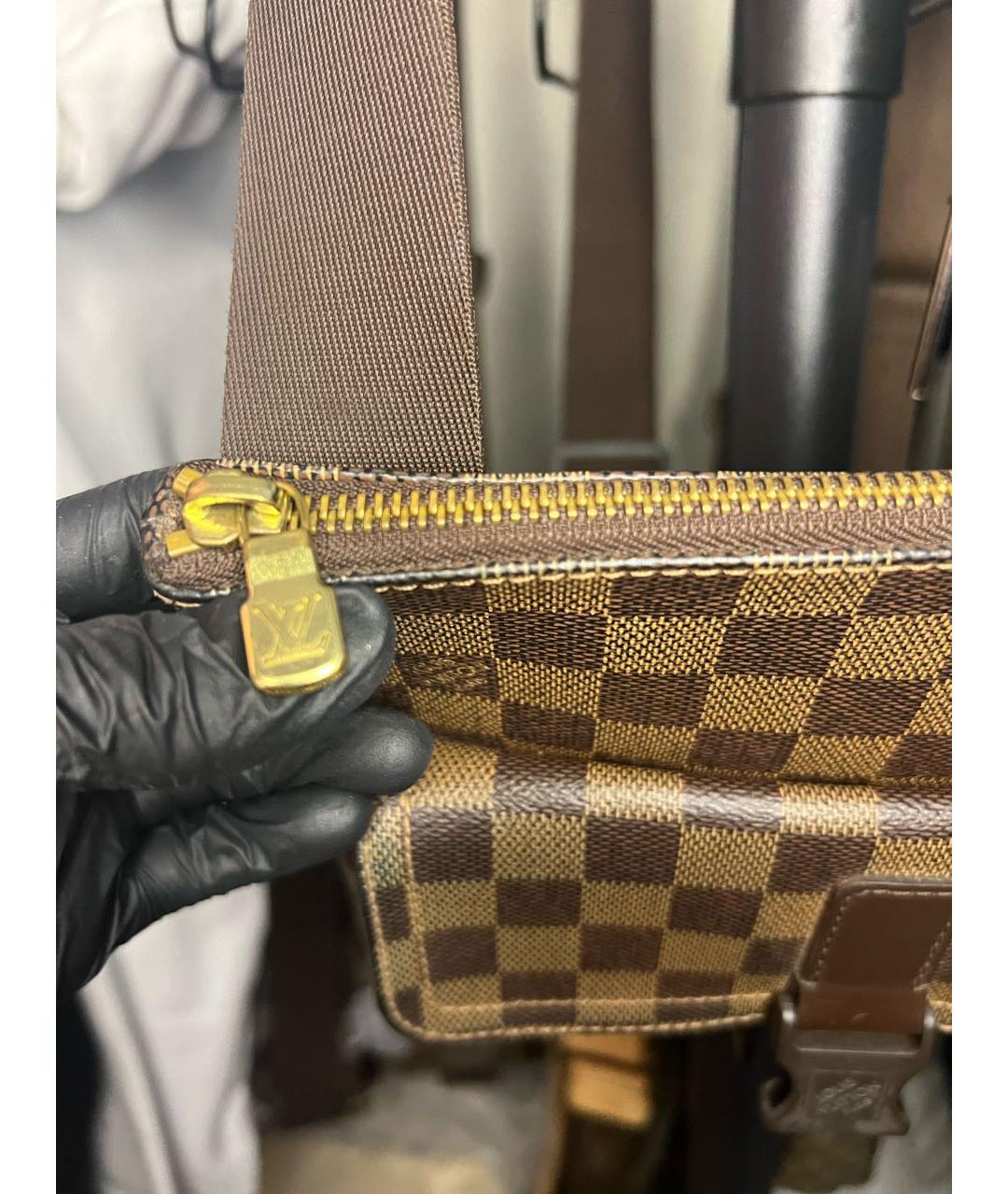 LOUIS VUITTON Коричневая барсетка, фото 5
