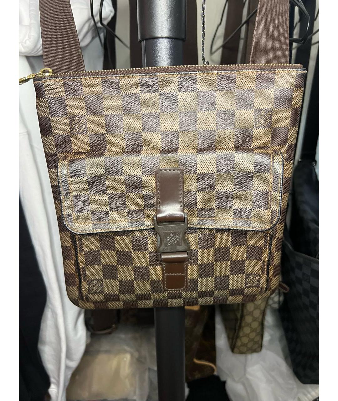 LOUIS VUITTON Коричневая барсетка, фото 8
