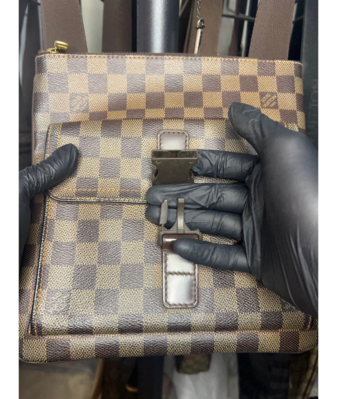 LOUIS VUITTON Коричневая барсетка, фото 3