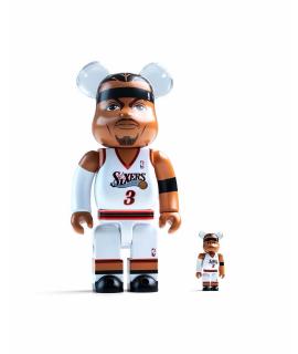 BEARBRICK Скульптура