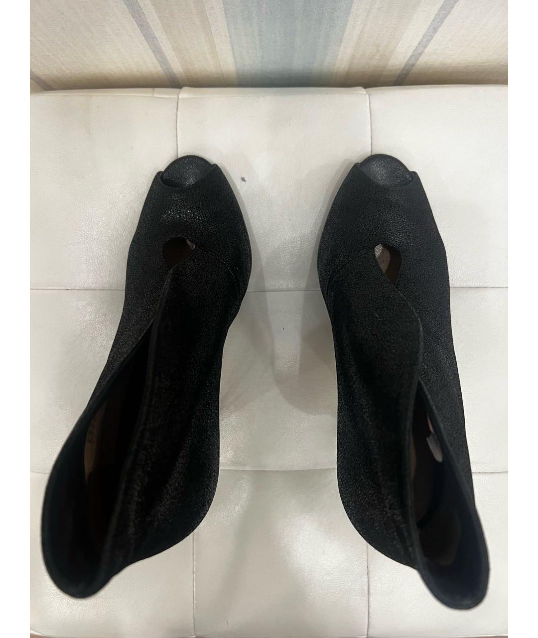 GIANVITO ROSSI Черные нубуковые ботильоны, фото 3