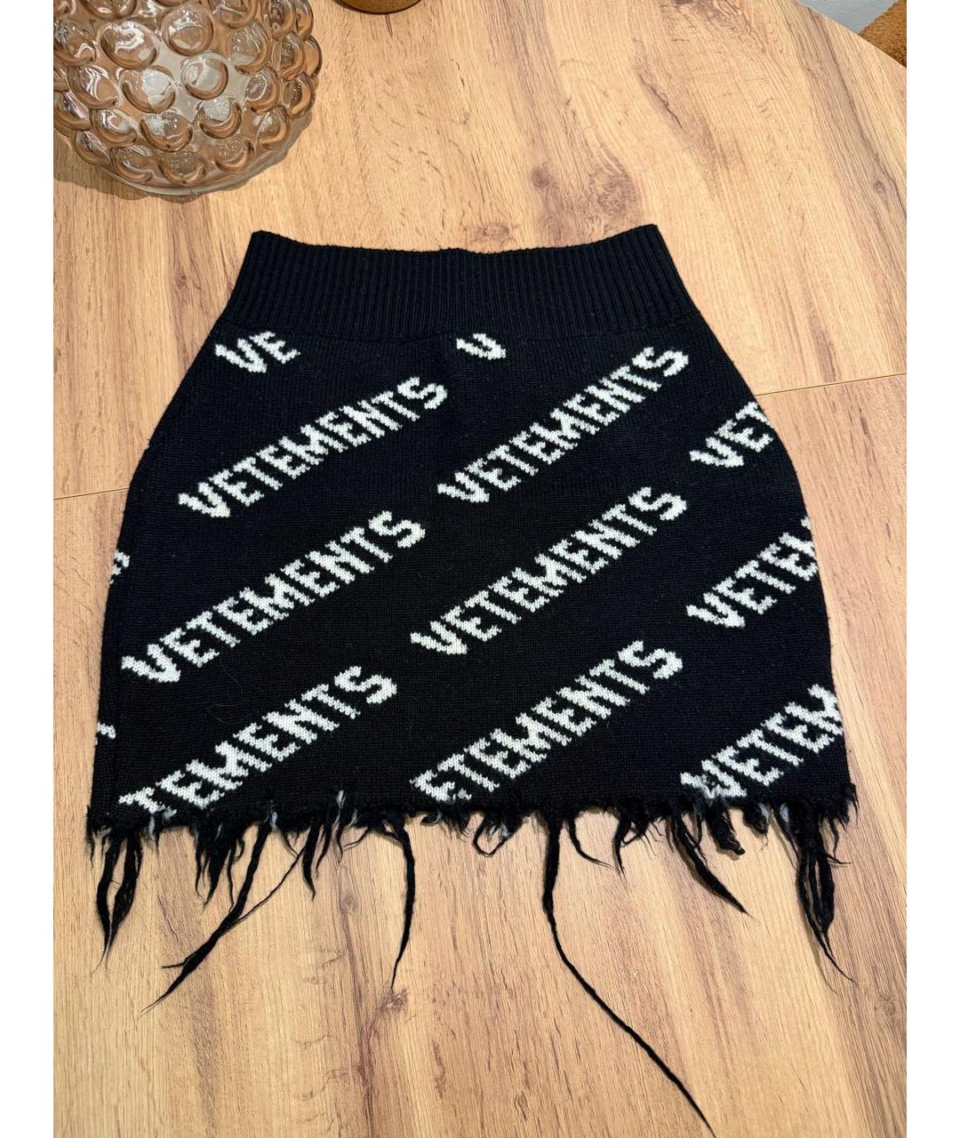 VETEMENTS Черная шерстяная юбка мини, фото 6