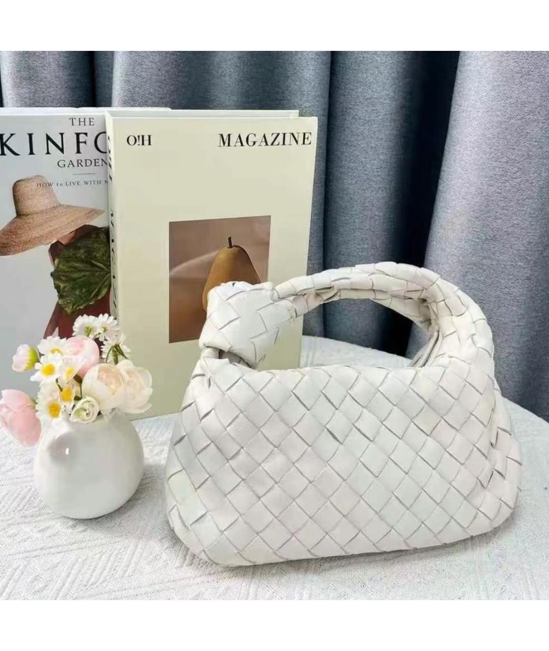 BOTTEGA VENETA Белая кожаная сумка с короткими ручками, фото 5