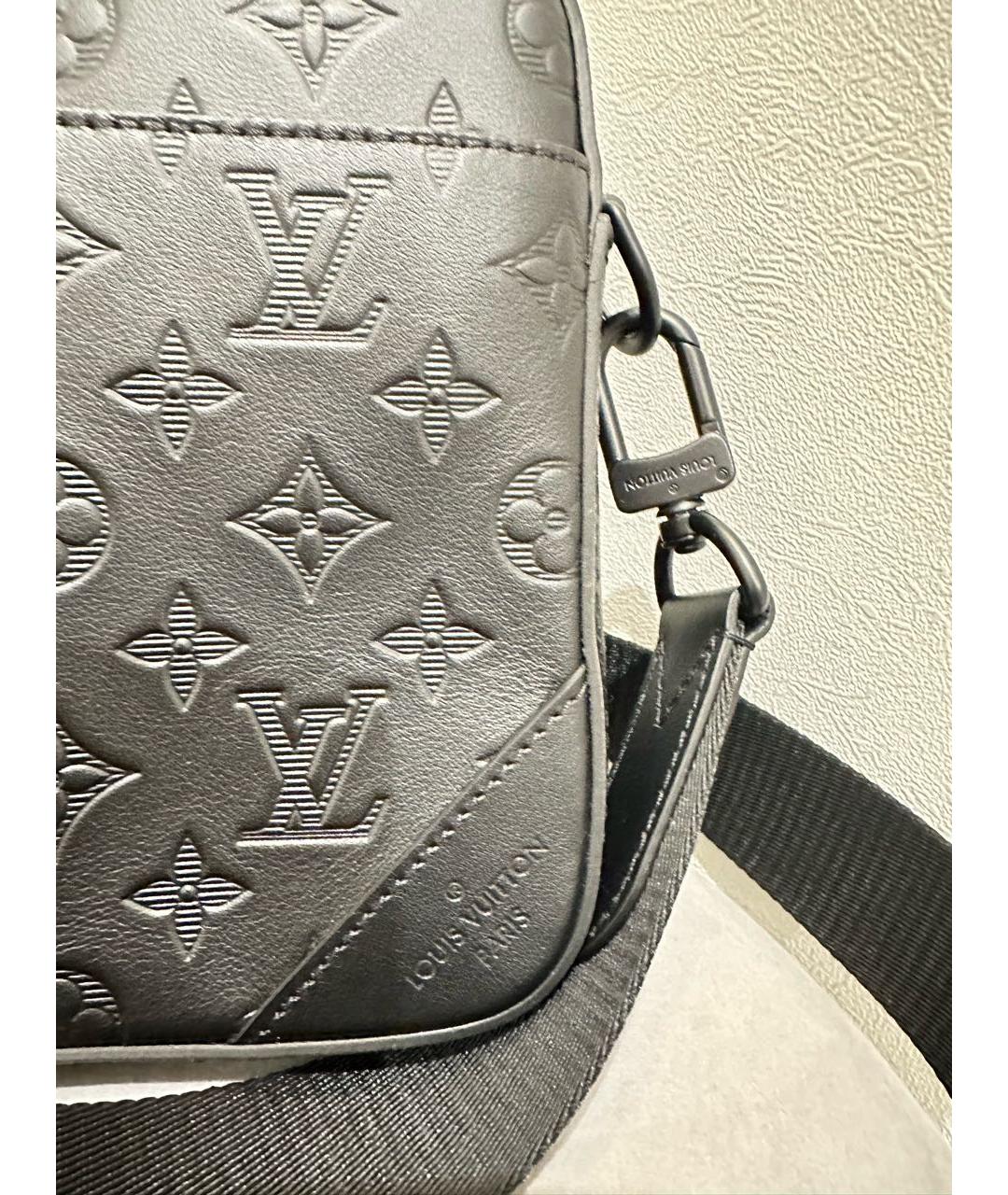LOUIS VUITTON Черная кожаная сумка на плечо, фото 3