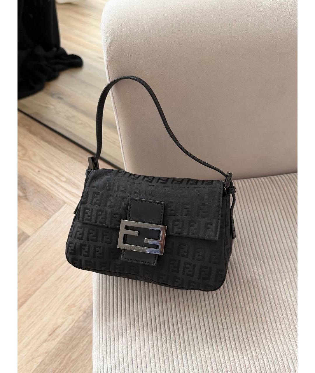 FENDI Черная сумка с короткими ручками из канвы, фото 9