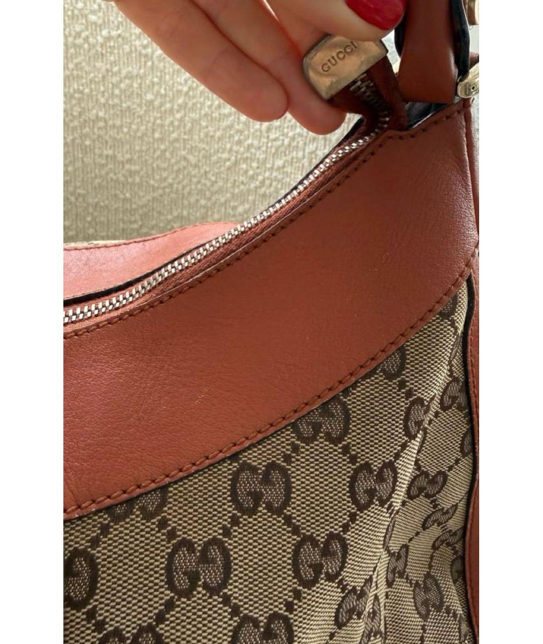 GUCCI Коричневая жаккардовая сумка с короткими ручками, фото 3