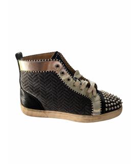 CHRISTIAN LOUBOUTIN Высокие кроссовки / кеды