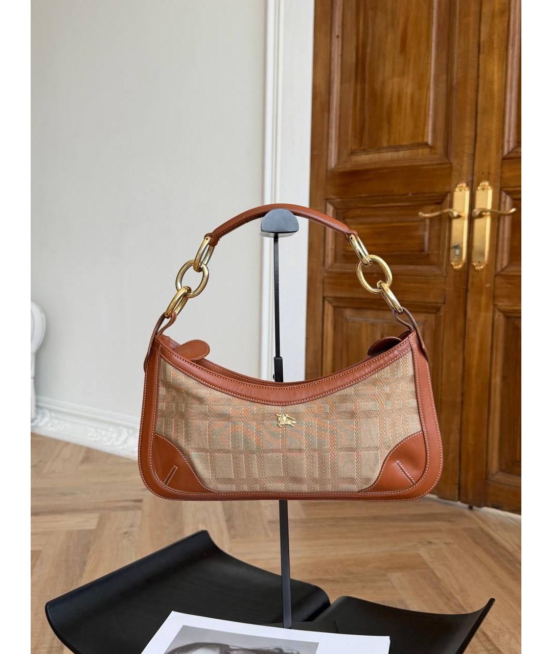 BURBERRY Коричневая сумка с короткими ручками, фото 2