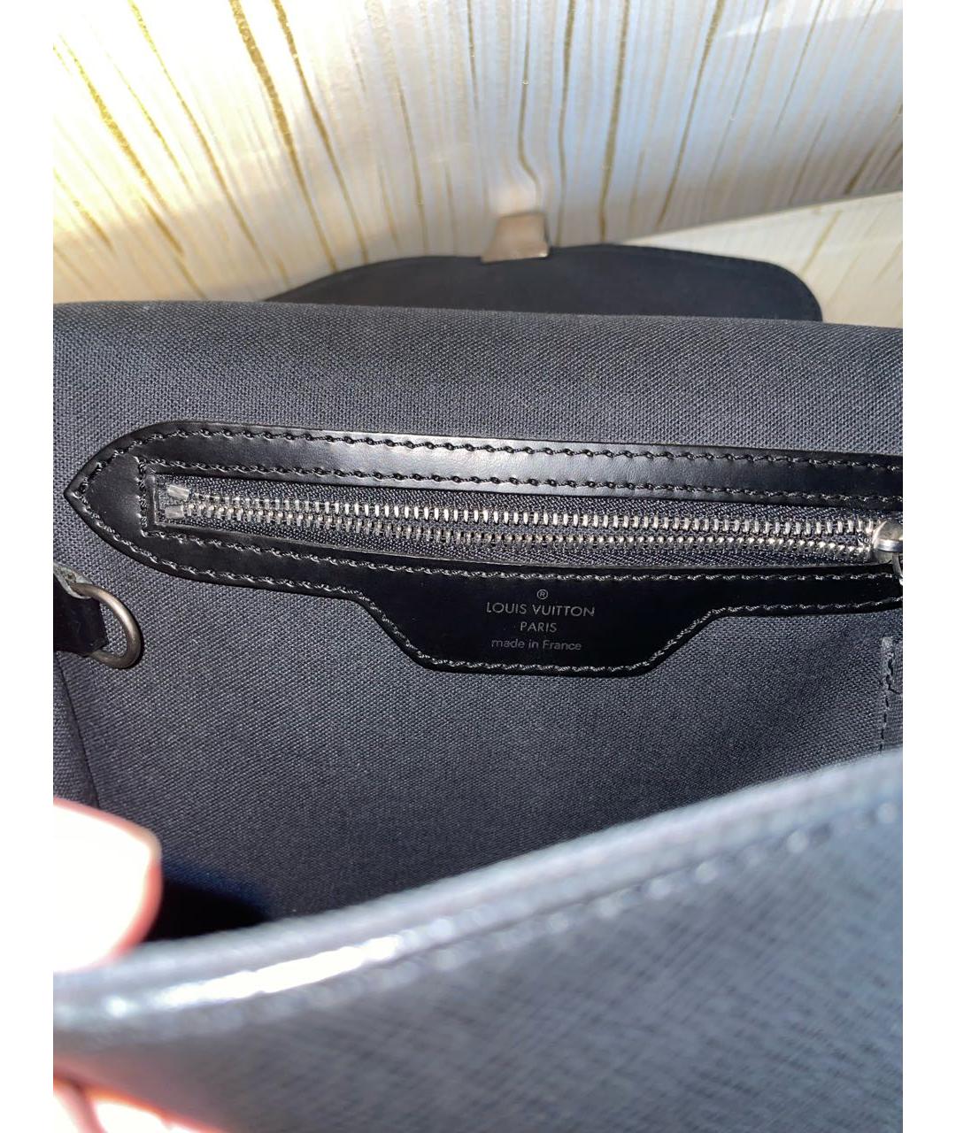 LOUIS VUITTON Черная кожаная сумка на плечо, фото 8