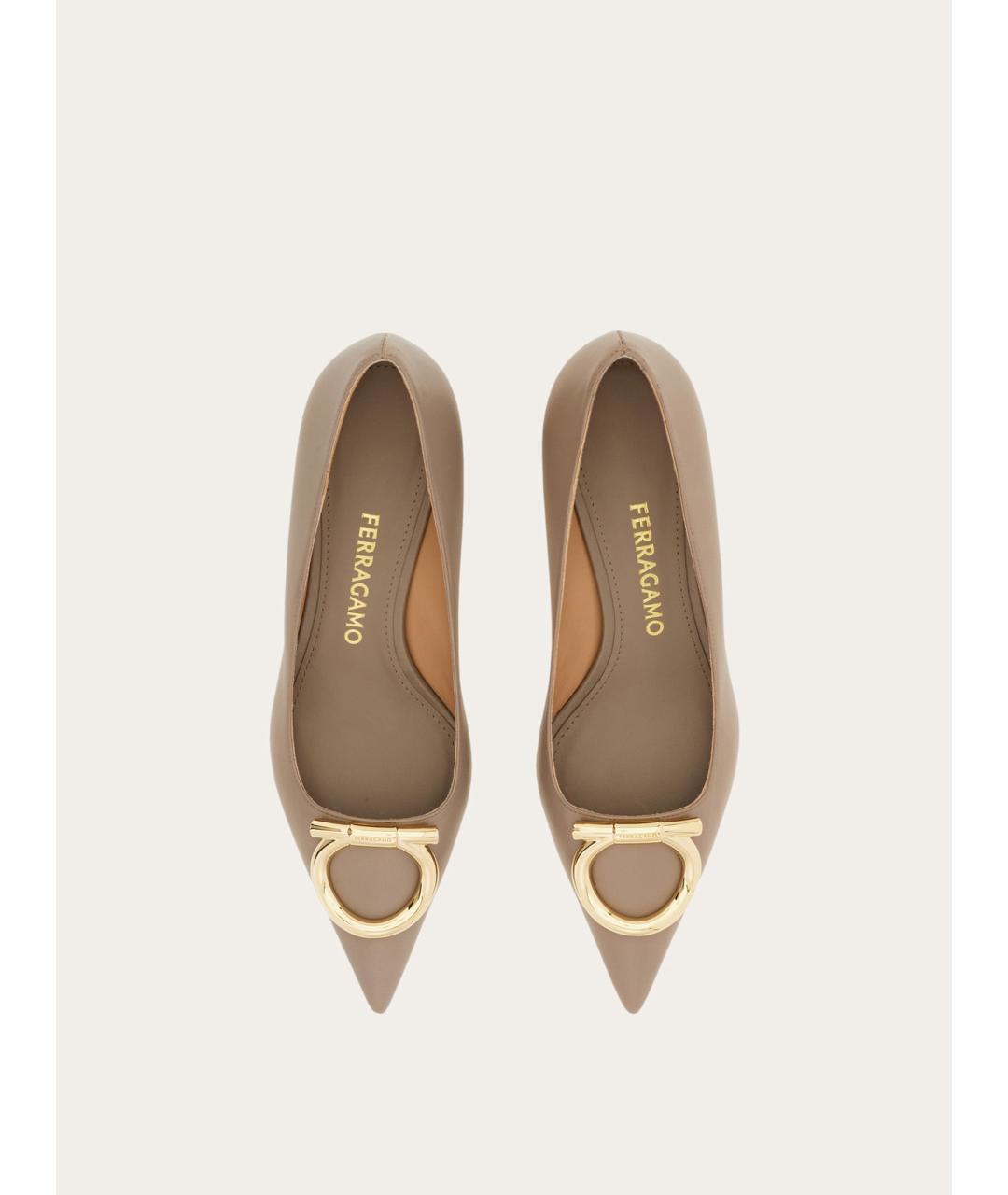 FERRAGAMO Бежевые кожаные туфли, фото 4