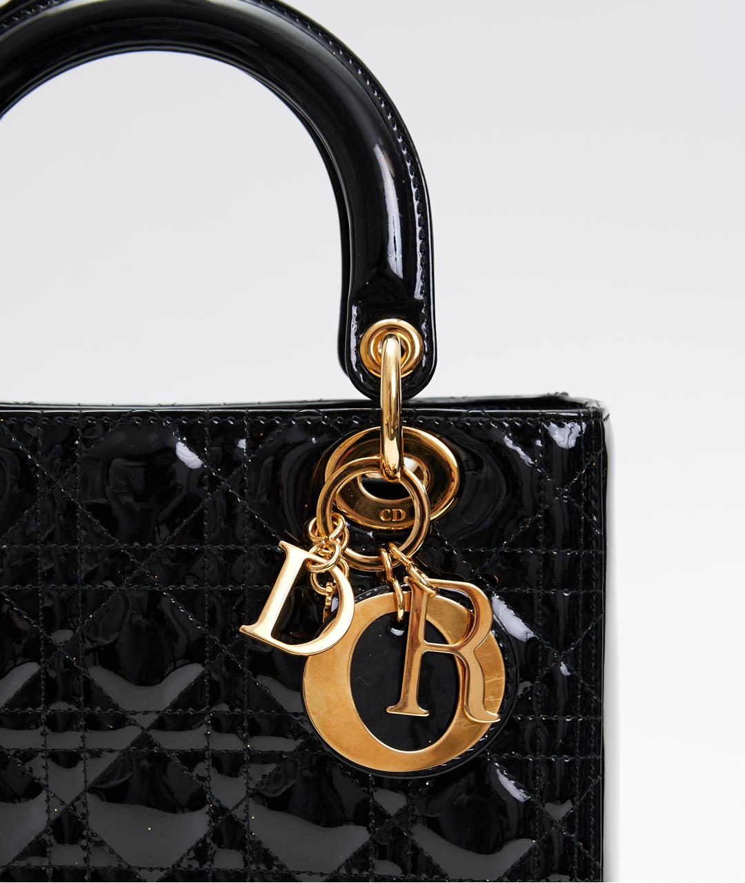 CHRISTIAN DIOR Черная сумка с короткими ручками из лакированной кожи, фото 5