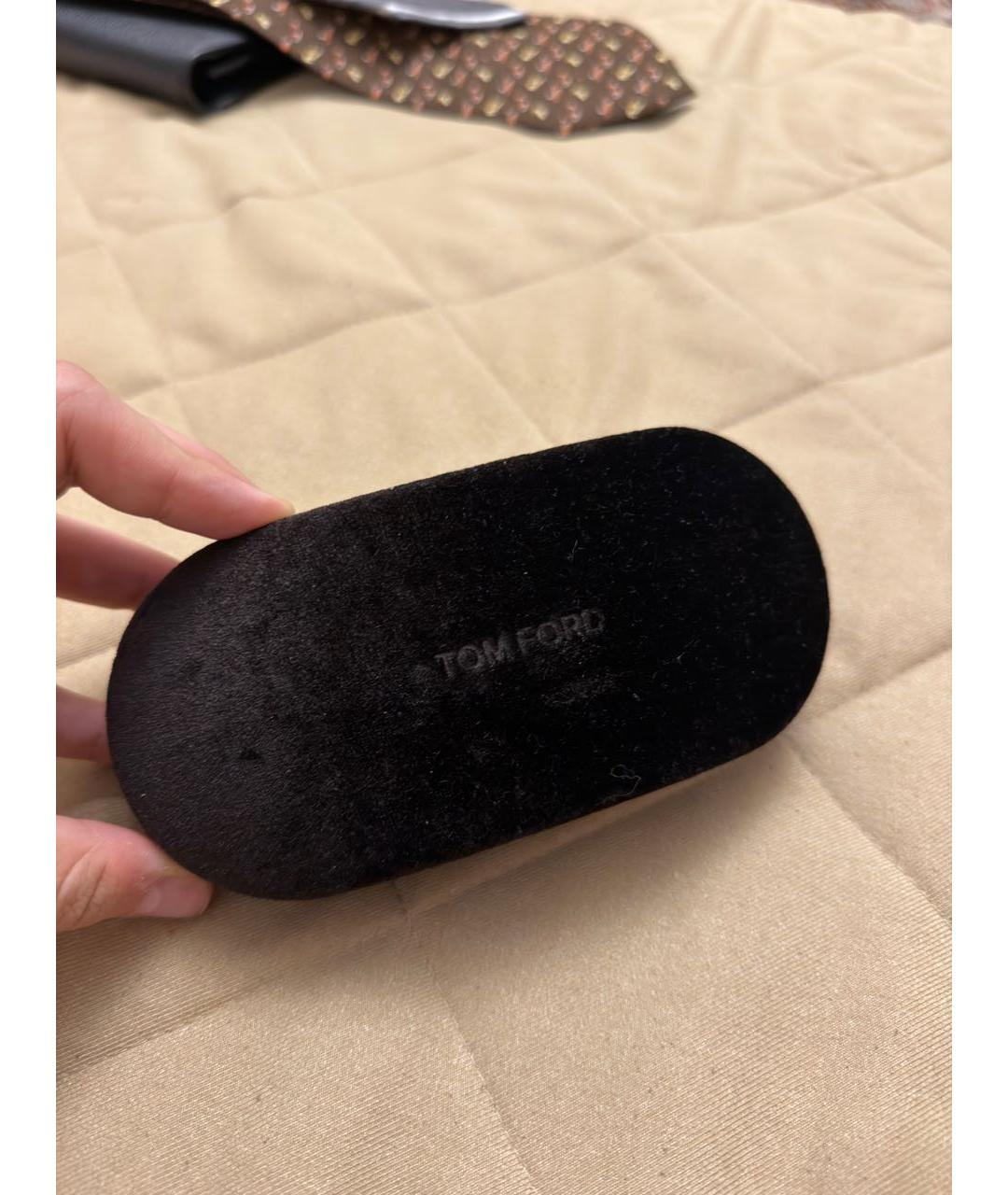 TOM FORD Черные пластиковые солнцезащитные очки, фото 4