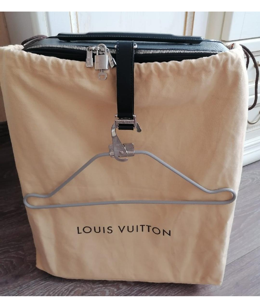 LOUIS VUITTON Черный чемодан из канвы, фото 6