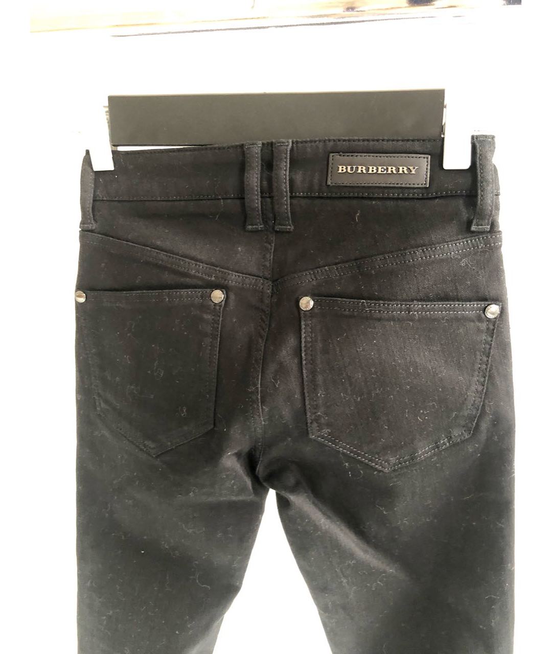 BURBERRY LONDON Черные хлопко-полиэстеровые джинсы слим, фото 5
