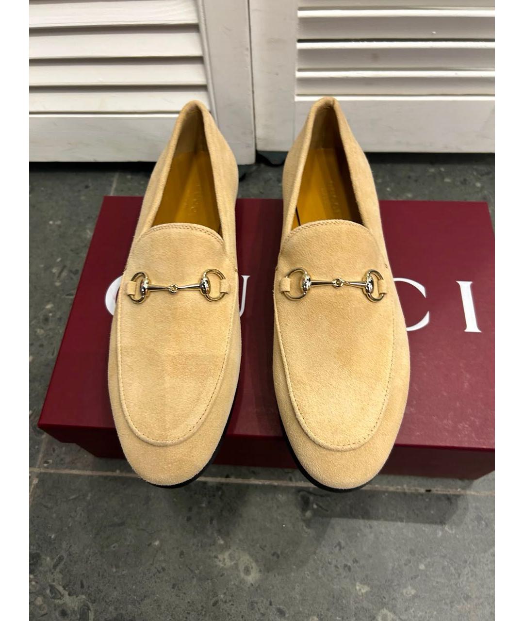 GUCCI Бежевые замшевые лоферы, фото 6