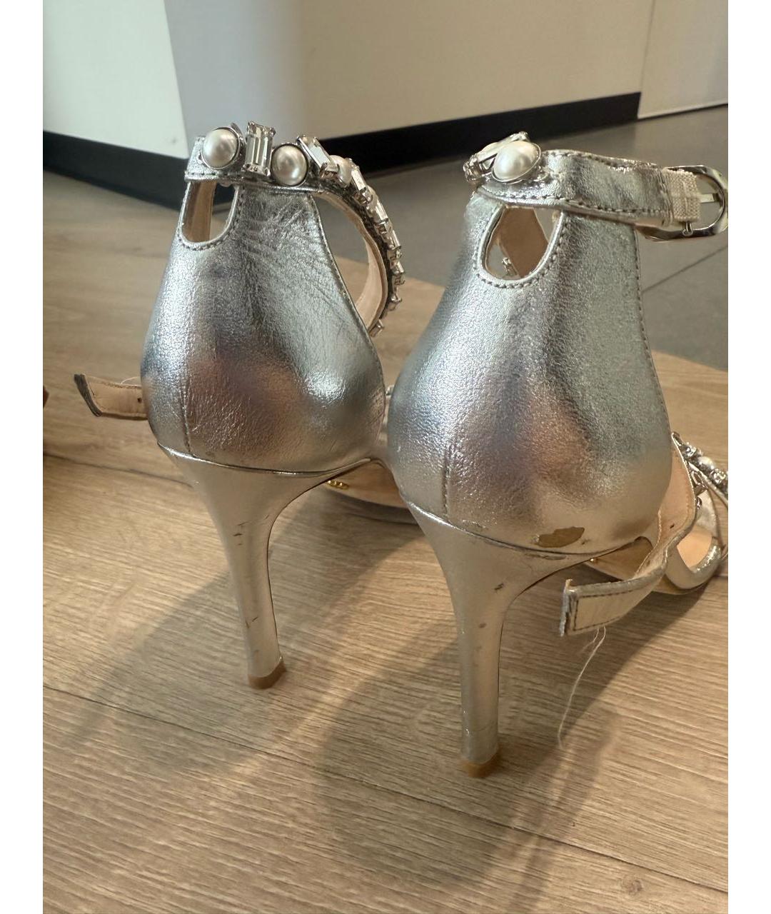 STUART WEITZMAN Серебряные кожаные босоножки, фото 4