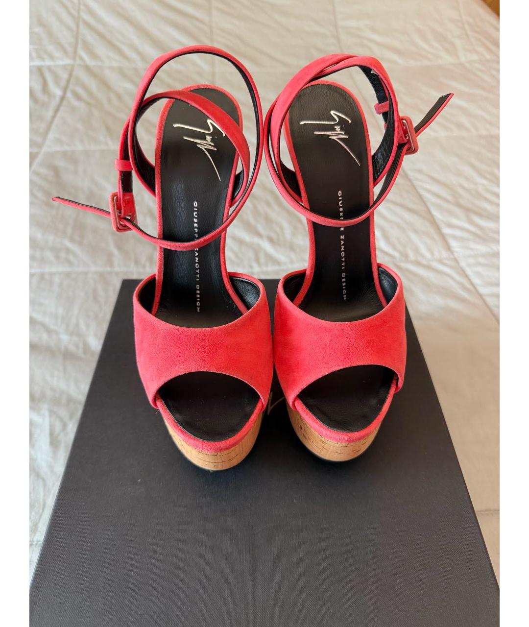 GIUSEPPE ZANOTTI DESIGN Коралловые замшевые босоножки, фото 2