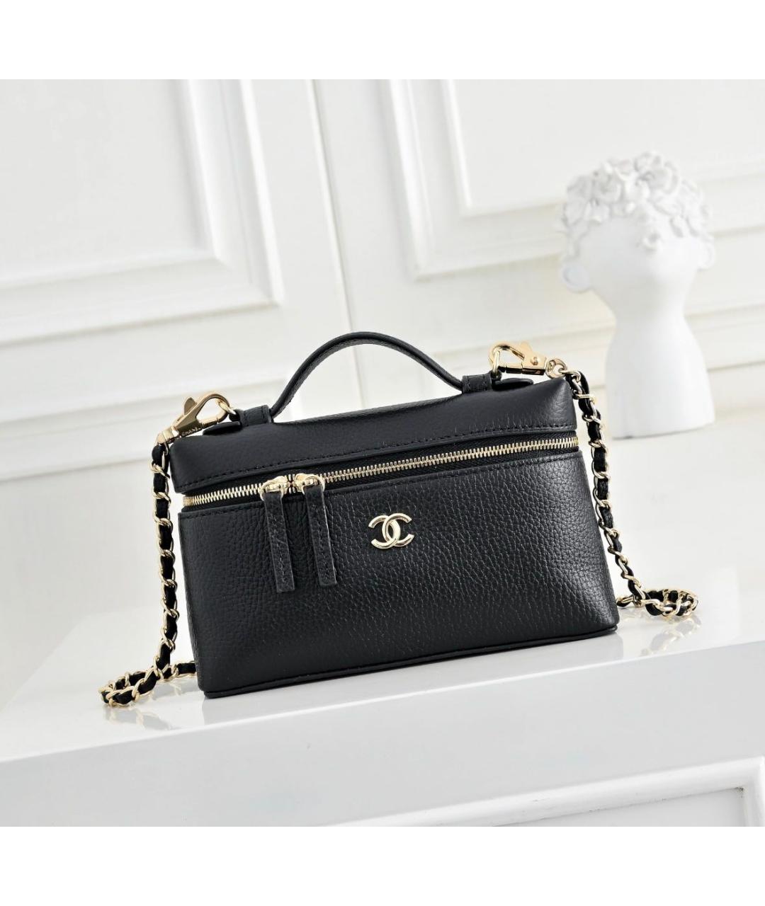 CHANEL Черная кожаная сумка через плечо, фото 4