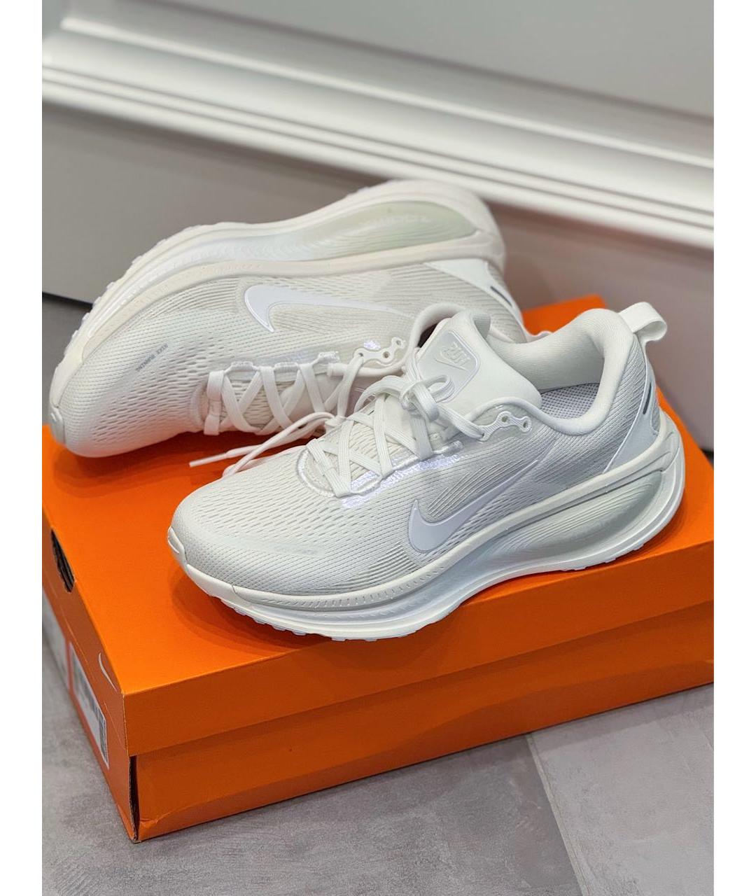 NIKE Белые кроссовки, фото 3