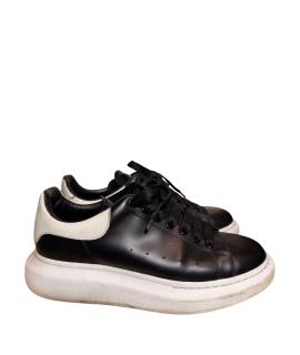 ALEXANDER MCQUEEN Низкие кроссовки / кеды
