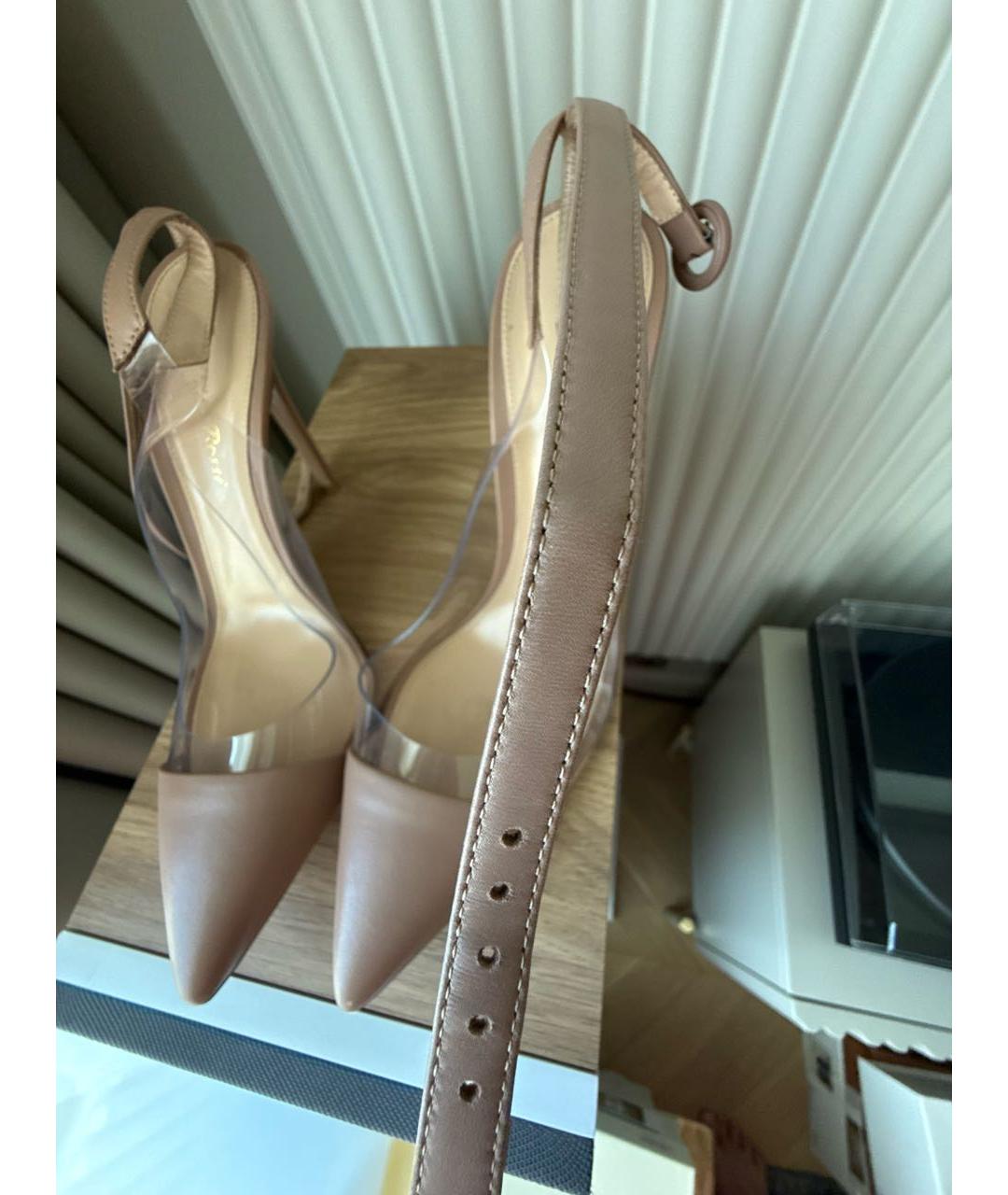 GIANVITO ROSSI Бежевые кожаные босоножки, фото 6