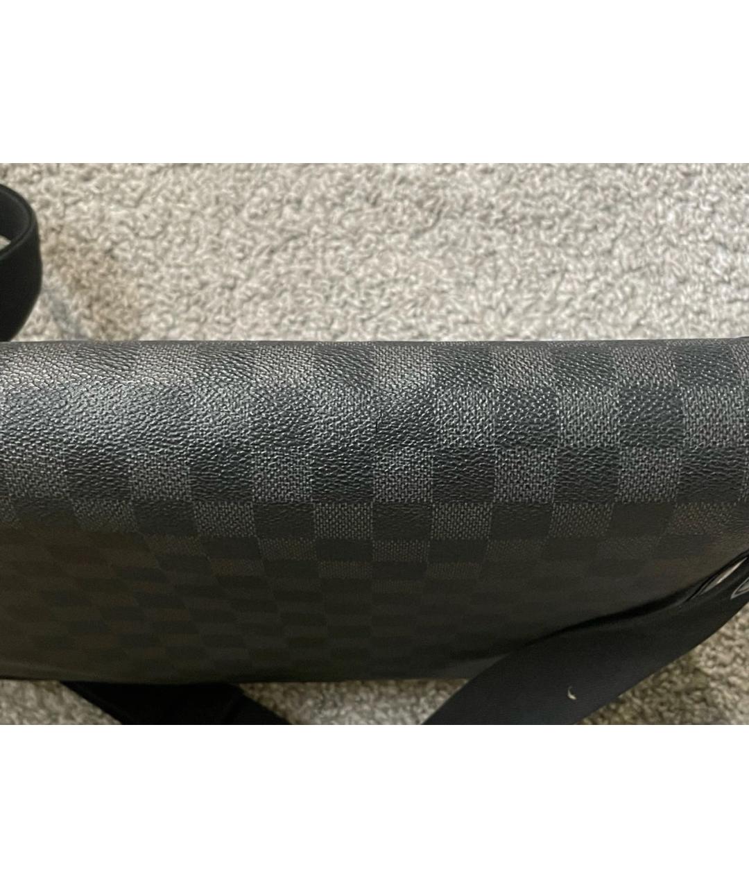 LOUIS VUITTON Темно-синяя сумка на плечо из канвы, фото 4