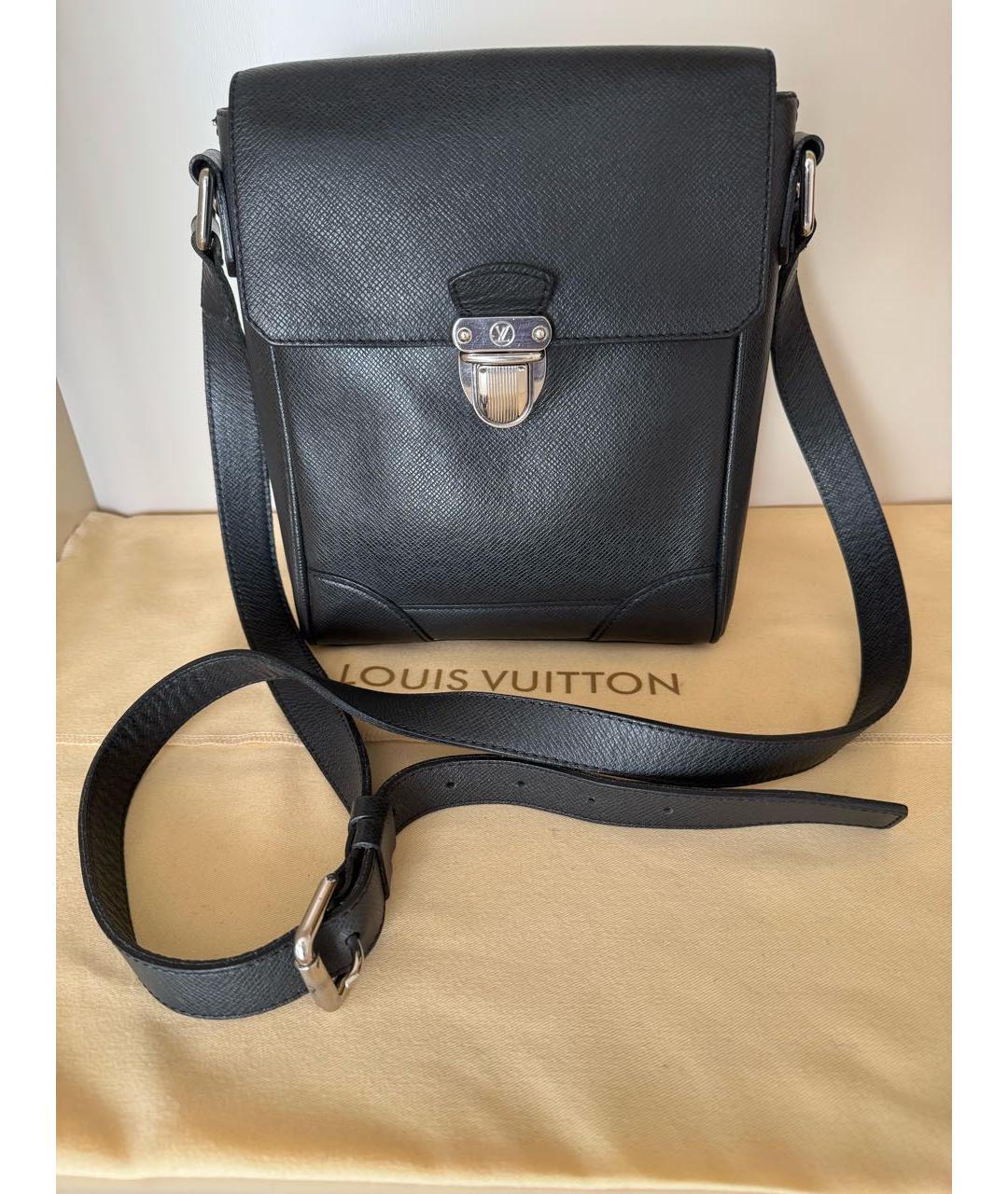 LOUIS VUITTON Черная кожаная сумка на плечо, фото 8