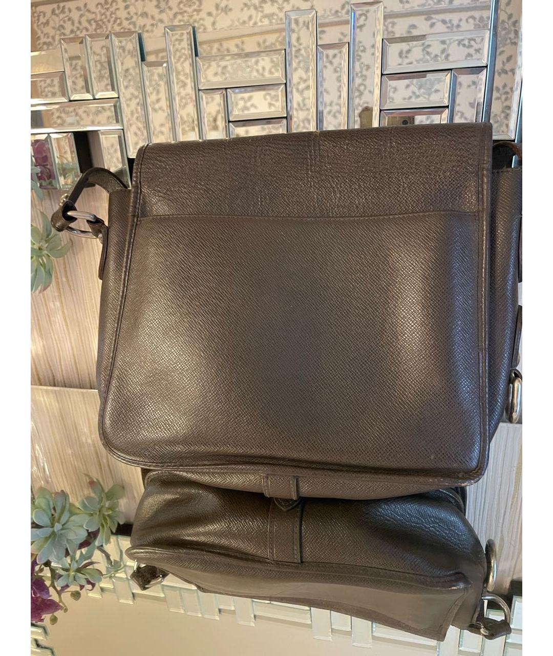 LOUIS VUITTON Коричневая кожаная сумка на плечо, фото 3