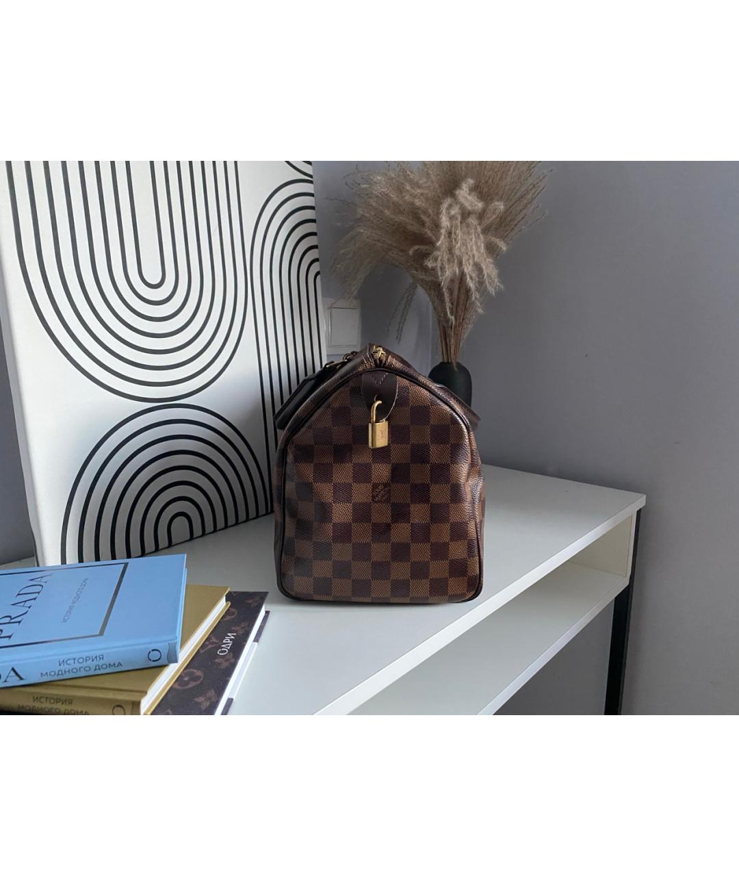 LOUIS VUITTON Коричневая сумка с короткими ручками, фото 2