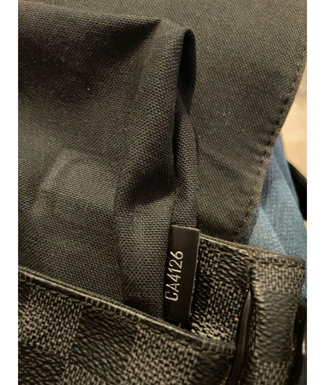 LOUIS VUITTON Черная сумка на плечо из канвы, фото 7