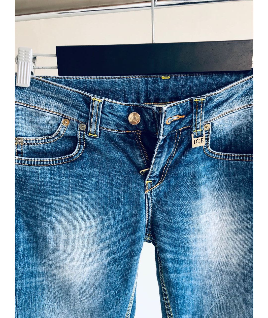 ICEBERG Синие хлопко-полиэстеровые прямые джинсы, фото 3
