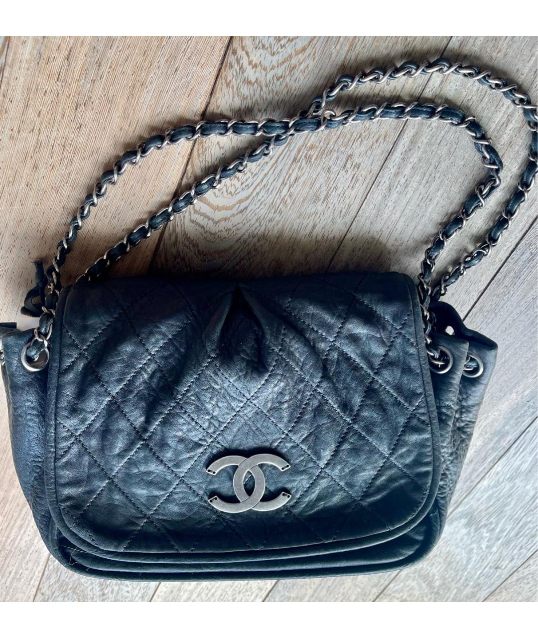 CHANEL Черная кожаная сумка через плечо, фото 3
