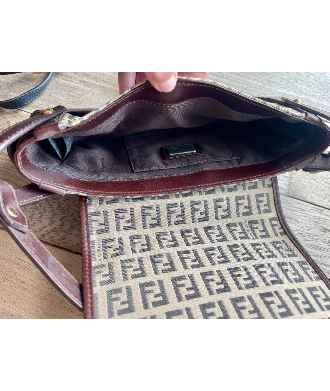FENDI Коричневая кожаная сумка через плечо, фото 3